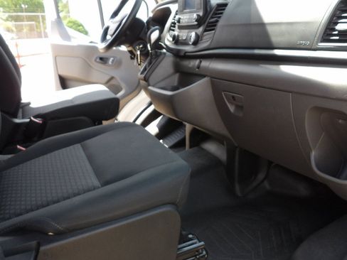 Used 2025 Ford Transit 250 Low Roof w/ Exterior Upgrade Package RWD image 18