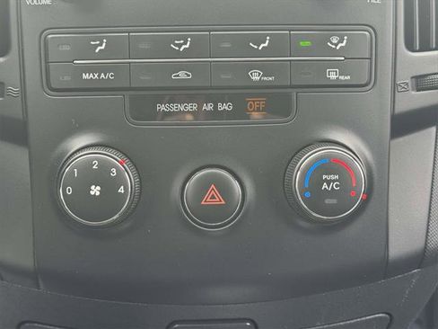 Used 2012 Hyundai Elantra SE image 27