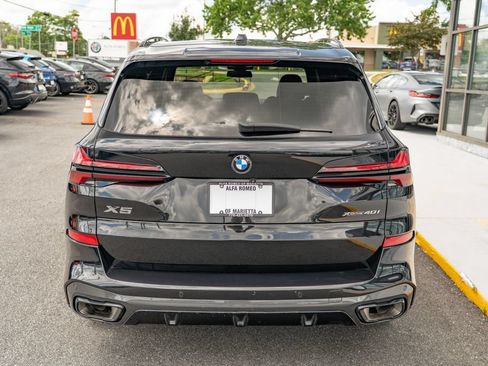 Used 2024 BMW X5 xDrive40i w/ M Sport Package AWD/4WD image 5