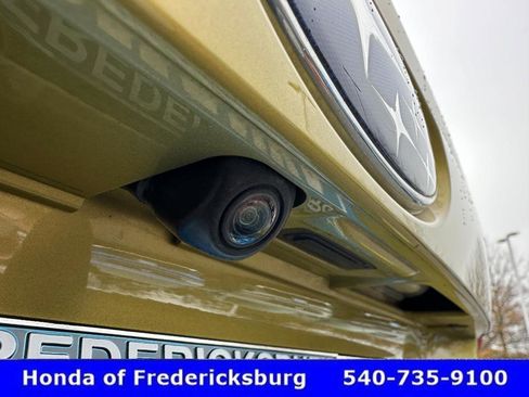 Used 2021 Subaru Crosstrek 2.5i Sport w/ Moonroof Package image 15