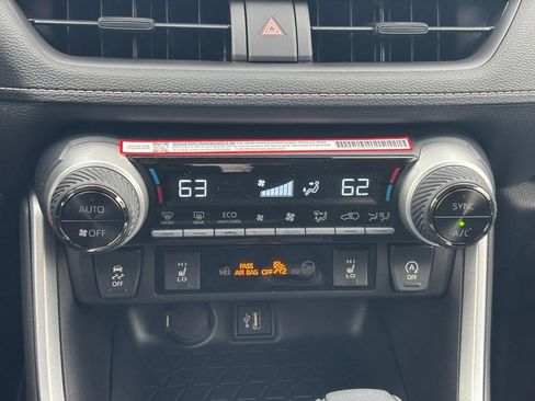 New 2025 Toyota RAV4 XLE image 18