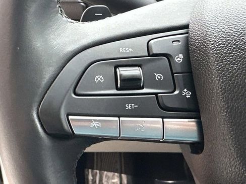 Used 2020 Cadillac XT4 Premium Luxury image 34