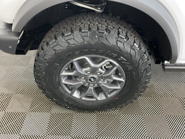 Used 2025 Ford Bronco Badlands AWD/4WD image 32
