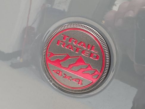 Used 2025 Jeep Wrangler Unlimited Rubicon image 35