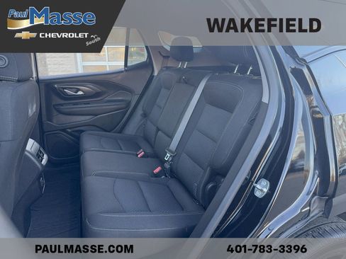Used 2023 GMC Terrain SLE w/ Driver Convenience Package image 19