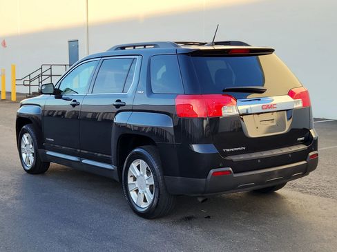 Used 2013 GMC Terrain SLT w/ Safety Package image 3