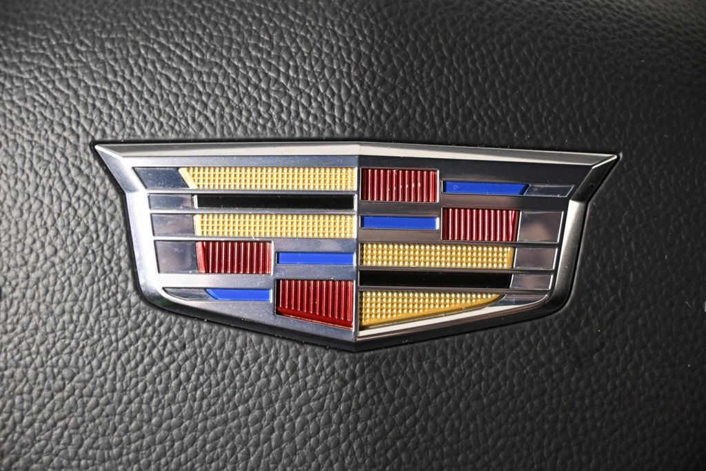 Used 2019 Cadillac XT4 Sport w/ Cold Weather Package AWD/4WD image 37