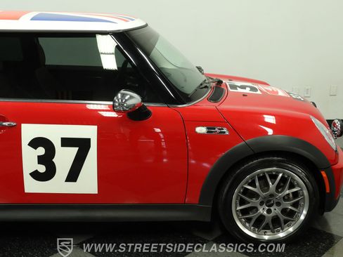 Used 2004 MINI Cooper S FWD image 29