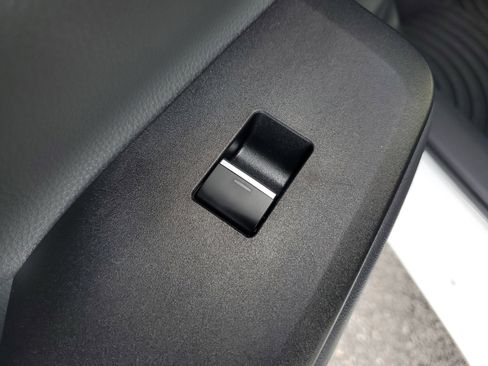 Certified 2025 Toyota Prius Limited image 12