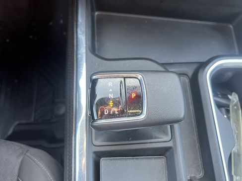 Certified 2022 Chevrolet Silverado 1500 LT image 26