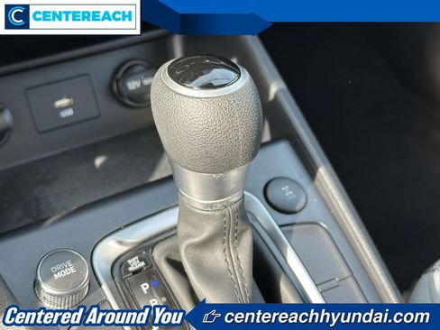 Used 2023 Hyundai Kona SE image 27