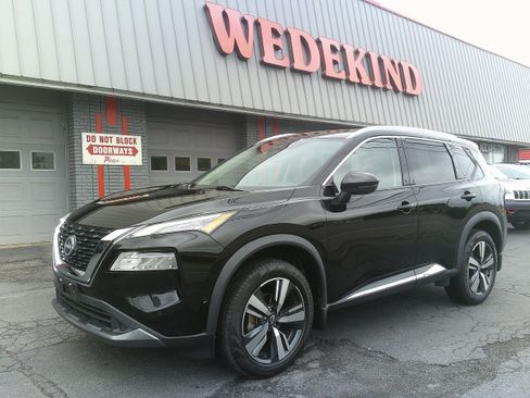 Used 2023 Nissan Rogue SL w/ SL Premium Package AWD/4WD image 1