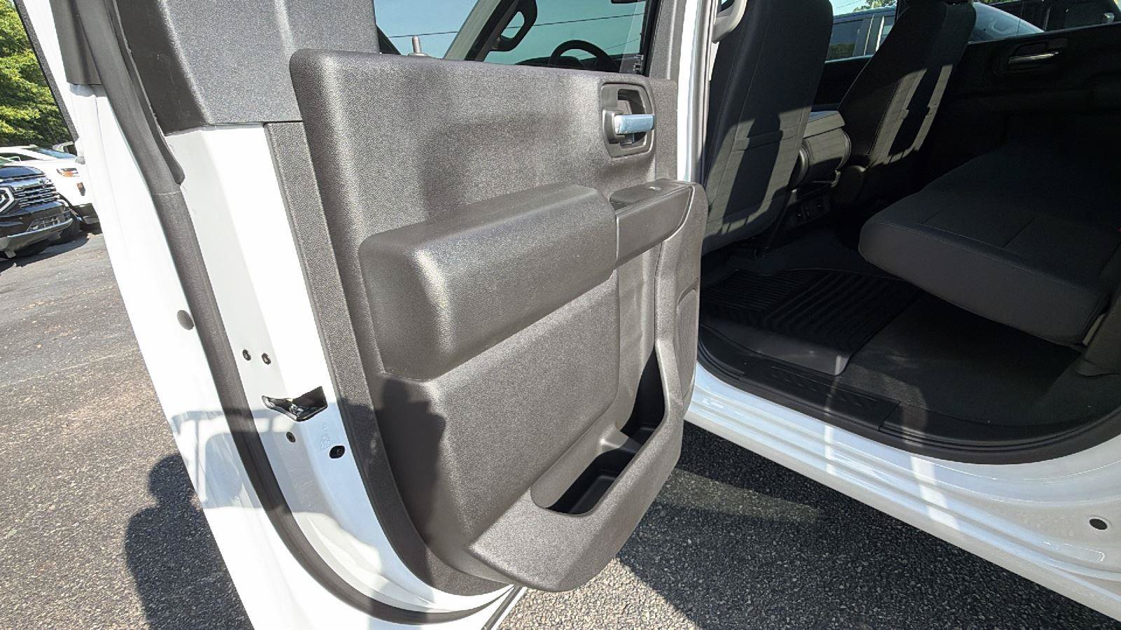 New 2026 Chevrolet Silverado 2500 Custom w/ Custom Value Package AWD/4WD image 18