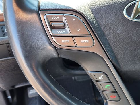 Used 2018 Hyundai Santa Fe Sport w/ Cargo Package FWD image 24