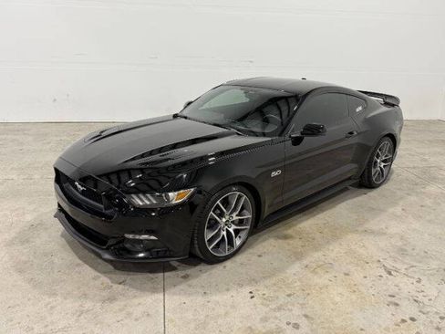 Used 2015 Ford Mustang GT Premium image 2