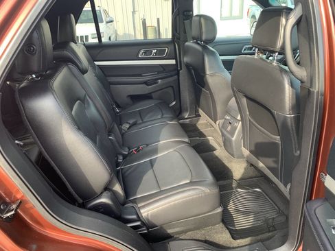 Used 2016 Ford Explorer XLT w/ Equipment Group 202A image 36