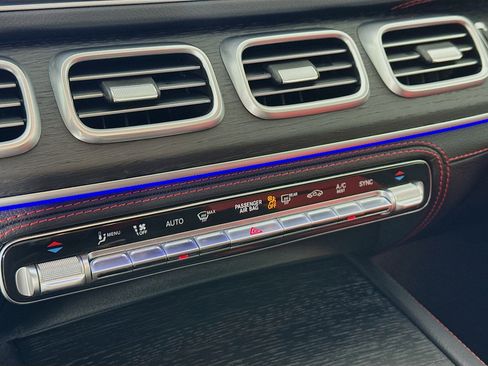 Certified 2025 Mercedes-Benz GLE 53 AMG 4MATIC Coupe image 17