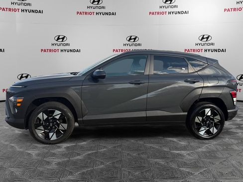 Used 2024 Hyundai Kona SEL AWD/4WD image 6