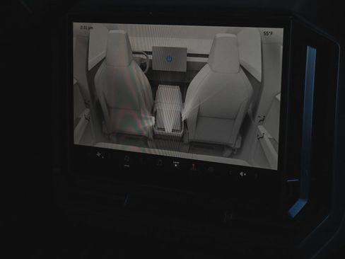 Used 2024 Tesla Cybertruck AWD Crew Cab image 27