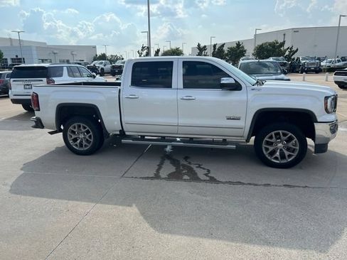 Used 2018 GMC Sierra 1500 SLT w/ Texas SLT Premium Package AWD/4WD image 7