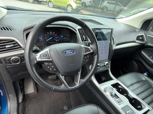Used 2024 Ford Edge SEL AWD/4WD image 24