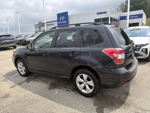 Used 2014 Subaru Forester 2.5i Premium w/ Popular Package #2 AWD/4WD image 9