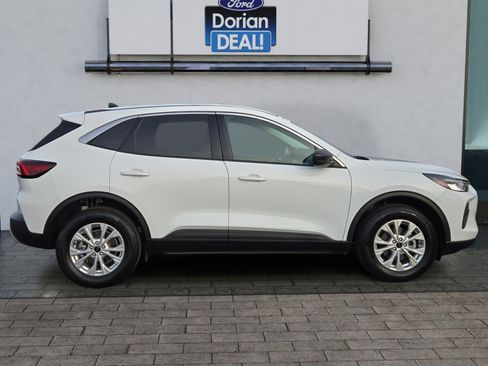 Certified 2023 Ford Escape Active image 2