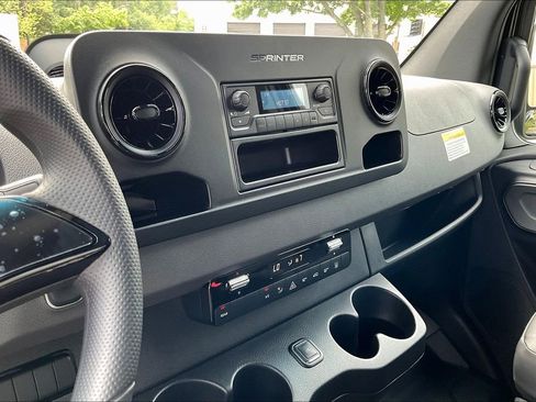 New 2025 Mercedes-Benz Sprinter 3500 image 6
