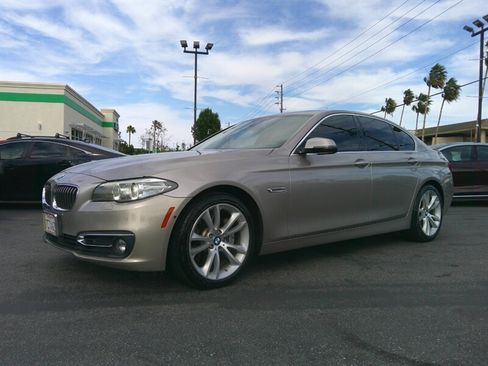 Used 2014 BMW 535i xDrive Sedan image 2
