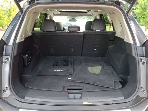 Certified 2023 Nissan Rogue SV w/ SV Premium B Package AWD/4WD image 29