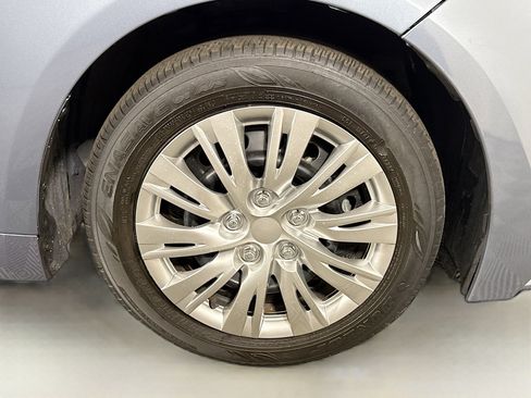 Used 2024 Toyota Corolla LE image 31