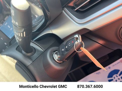 New 2026 Chevrolet Trax LS w/ LS Convenience Package image 20