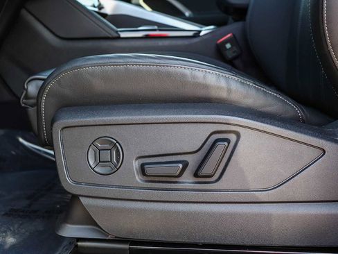 Used 2025 Audi Q5 Premium Plus w/ Premium Plus image 25