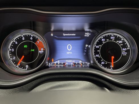 Used 2020 Jeep Cherokee Trailhawk w/ Comfort/Convenience Group image 22