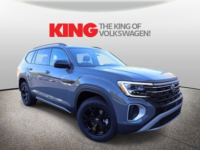 New 2026 Volkswagen Atlas Peak Edition