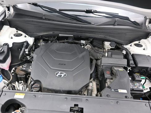 Used 2024 Hyundai Palisade Limited FWD image 16