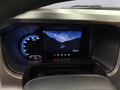 Used 2022 Ford Bronco Outer Banks image 11