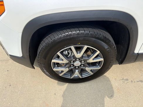 Used 2023 GMC Acadia SLT w/ Preferred Package AWD/4WD image 57