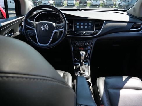 Used 2020 Buick Encore Essence w/ Experience Buick Package AWD/4WD image 17
