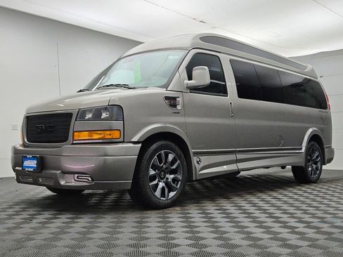 New 2025 GMC Savana 2500 Extended w/ Driver Convenience Package image 13