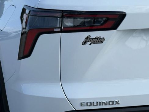 New 2026 Chevrolet Equinox LT w/ Convenience Package II image 6