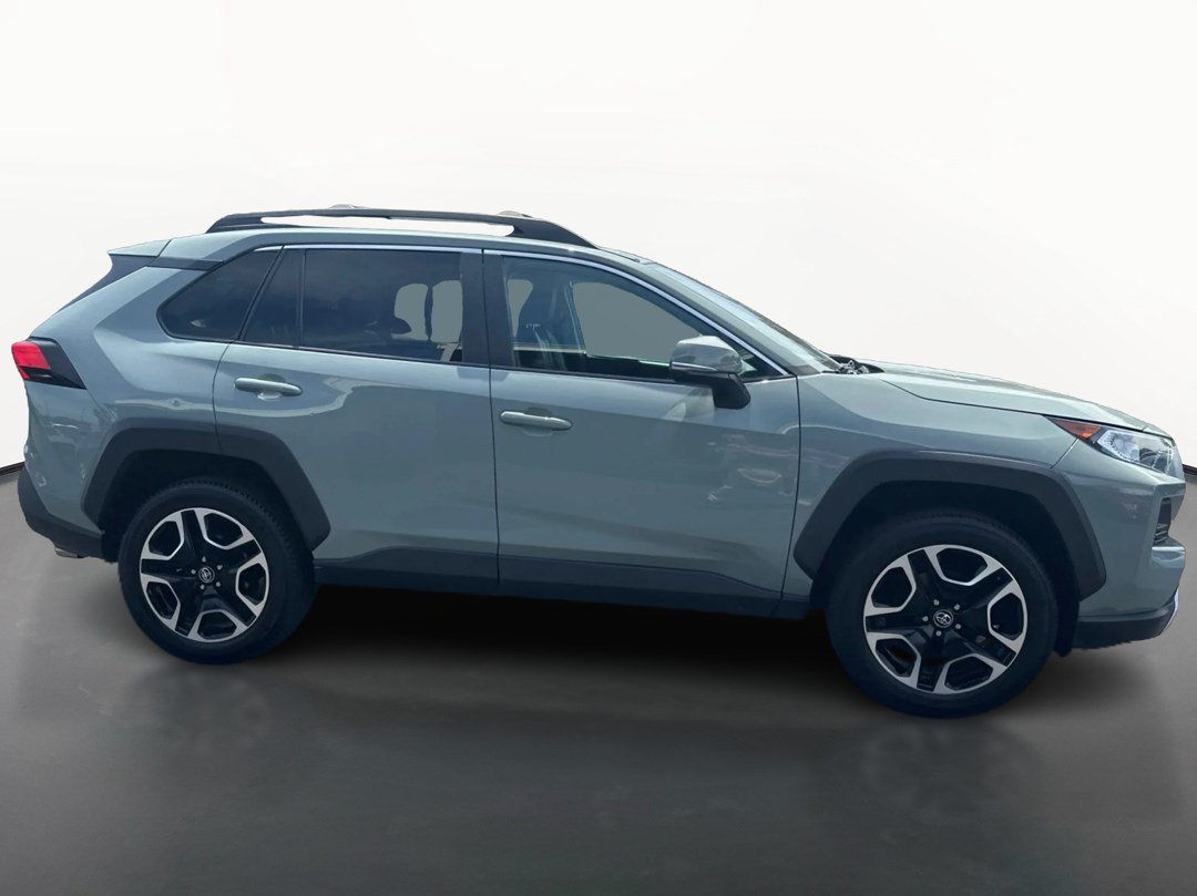 Used 2020 Toyota RAV4 Adventure AWD/4WD image 2