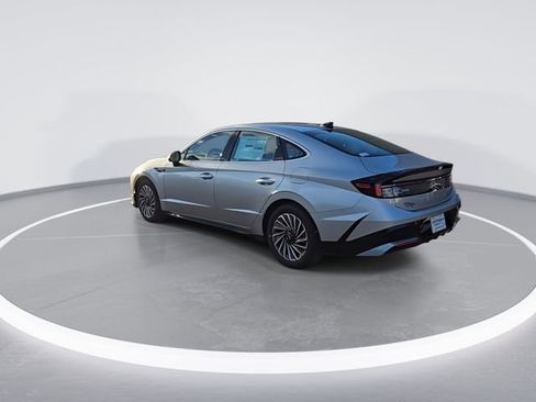 New 2025 Hyundai Sonata SEL FWD image 7