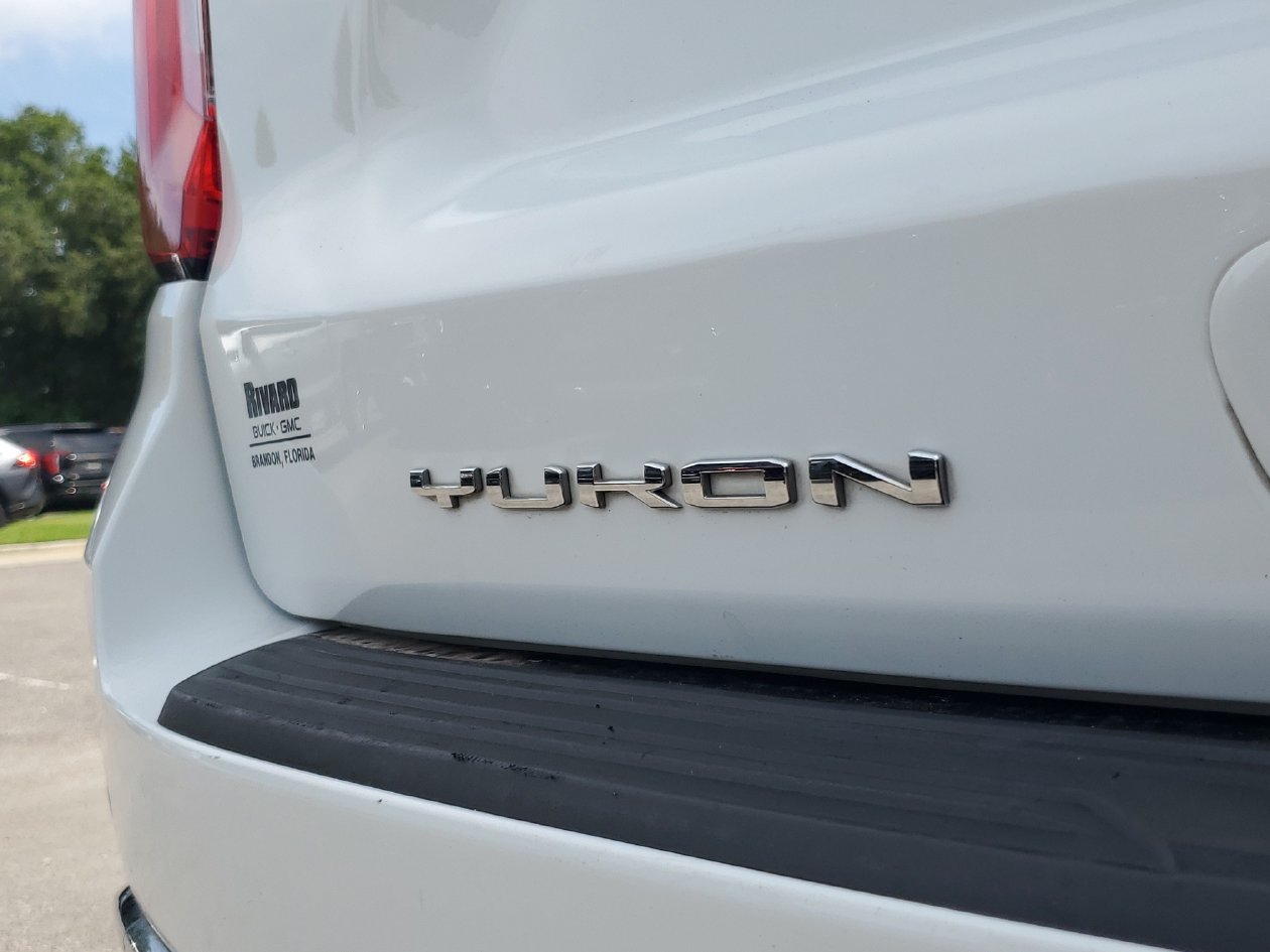 Used 2024 GMC Yukon SLT AWD/4WD image 7
