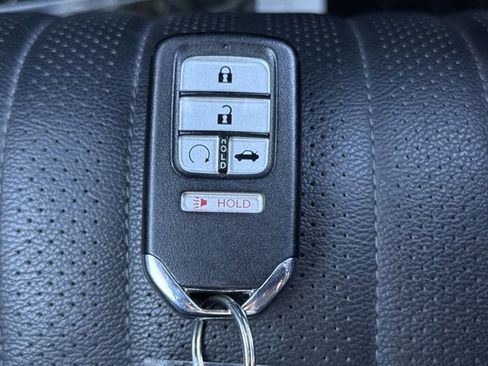 Used 2021 Honda Accord EX-L image 24