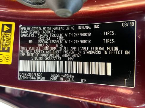 Used 2019 Toyota Highlander XLE AWD/4WD image 29