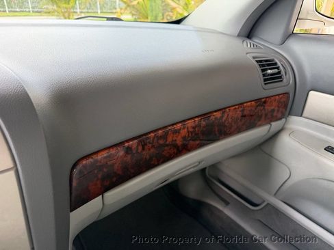 Used 2004 Lincoln LS RWD image 55