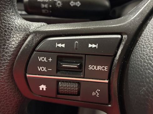 Used 2024 Honda CR-V LX image 12