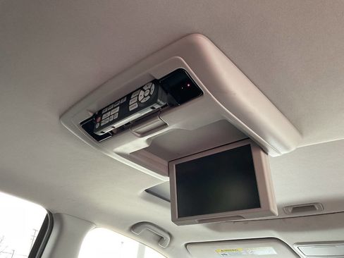 Used 2016 Honda Pilot Touring image 44