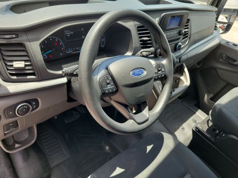 Used 2025 Ford Transit 250 Low Roof w/ Exterior Upgrade Package RWD image 12